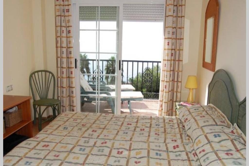 Apartamento Con Vistas Al Mar Нерха Екстер'єр фото