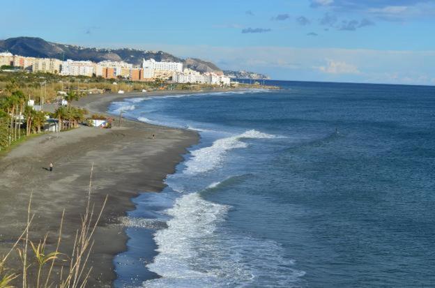 Apartamento Con Vistas Al Mar Нерха Екстер'єр фото